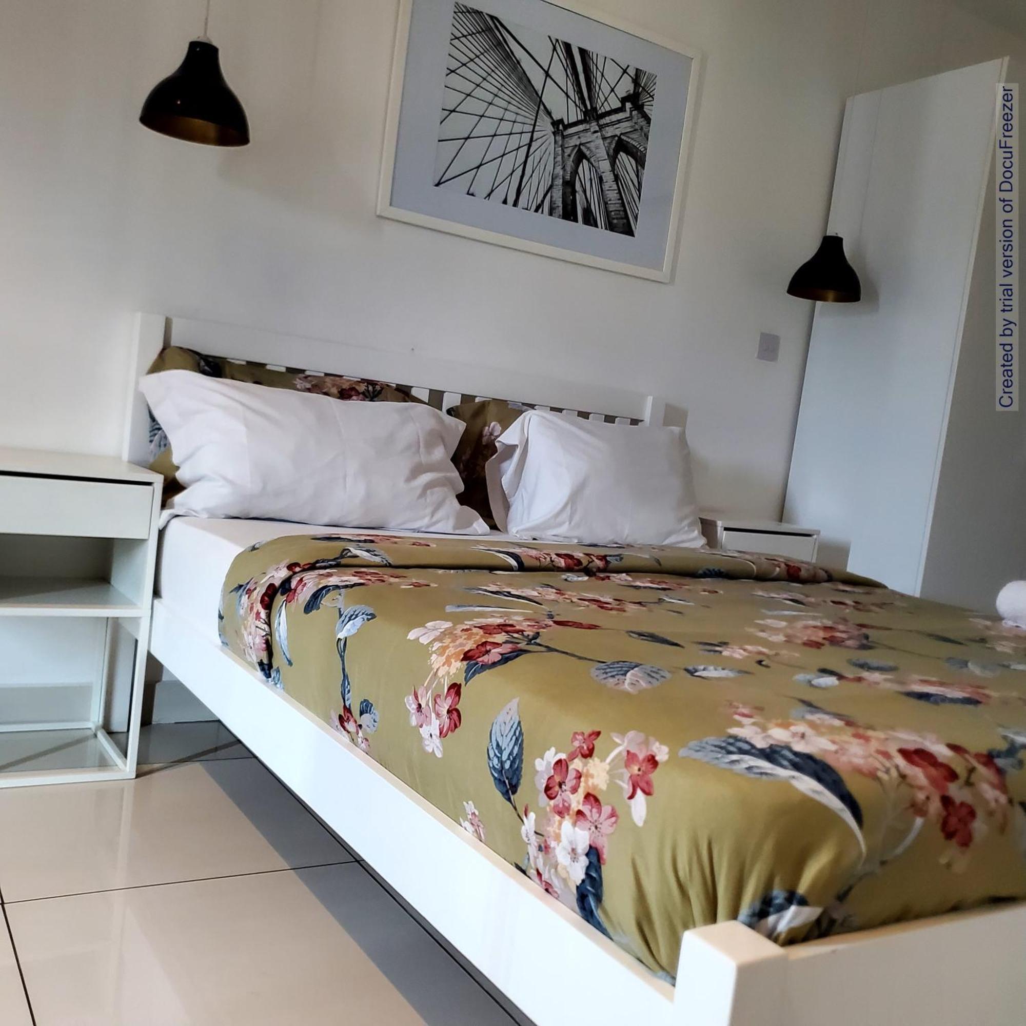 Embassy Gardens Luxury Suites Cpg Акра Екстериор снимка