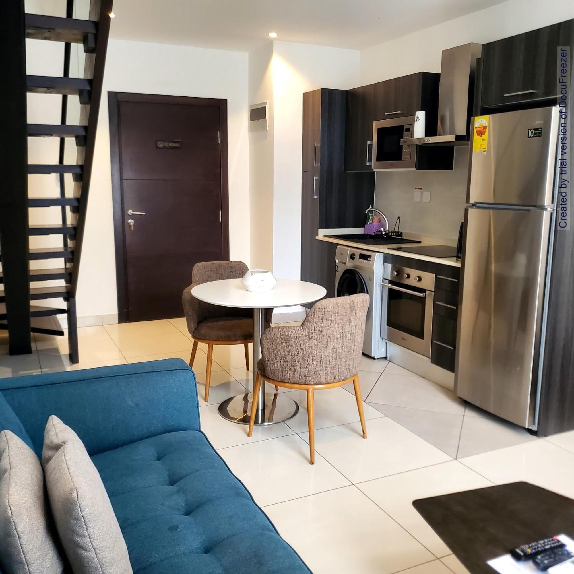 Embassy Gardens Luxury Suites Cpg Акра Екстериор снимка