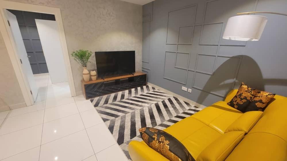 Embassy Gardens Luxury Suites Cpg Акра Екстериор снимка