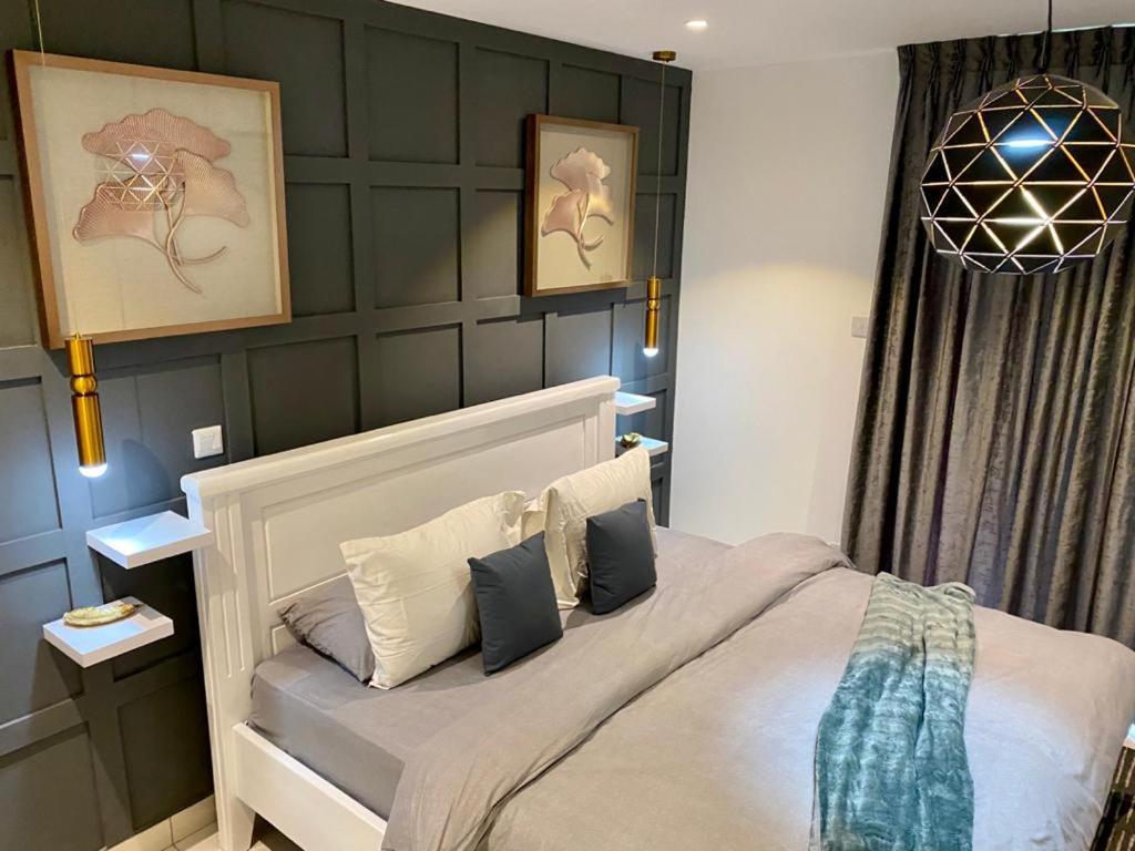 Embassy Gardens Luxury Suites Cpg Акра Екстериор снимка